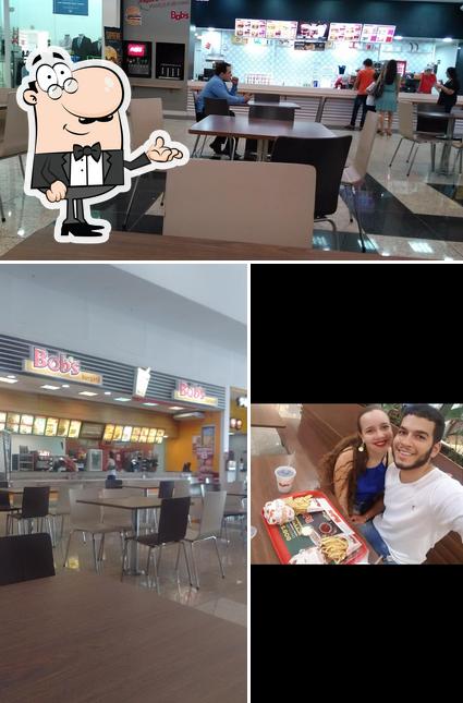 O interior do Bob's Burger - Shopping Jataí