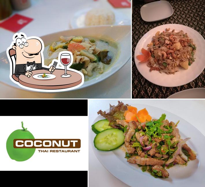 Nourriture à Coconut Thai Restaurant