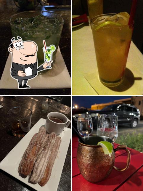 "Pamplona Tapas Bar" предлагает большой выбор напитков