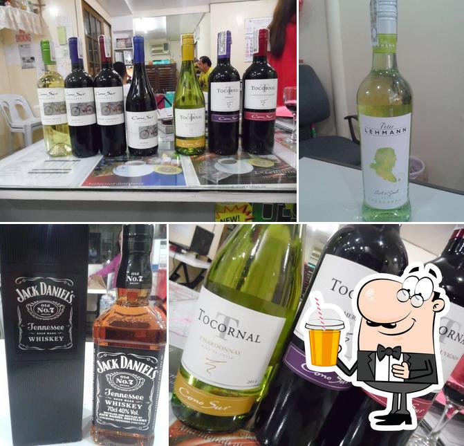 Vic's Wine & Liquors Store, Cebu City Restaurant reviews