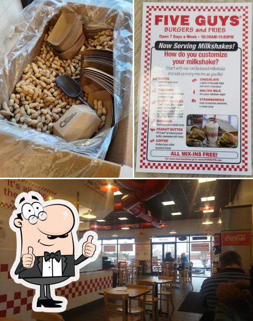 Five Guys, 19171 SE Mill Plain Blvd in Vancouver Restaurant menu and