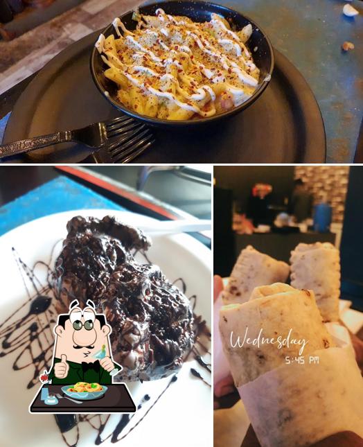 Macaroni and cheese at Food Monkey Cafe Uppal