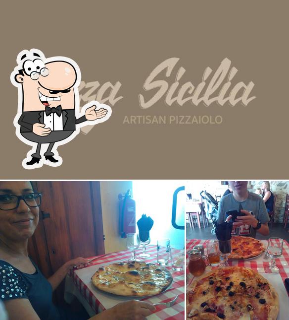 Regarder cette photo de PIZZA SICILIA