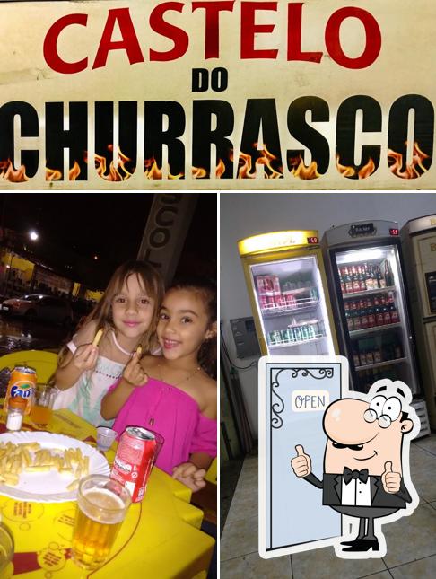 Look at this photo of Castelo do Churrasco