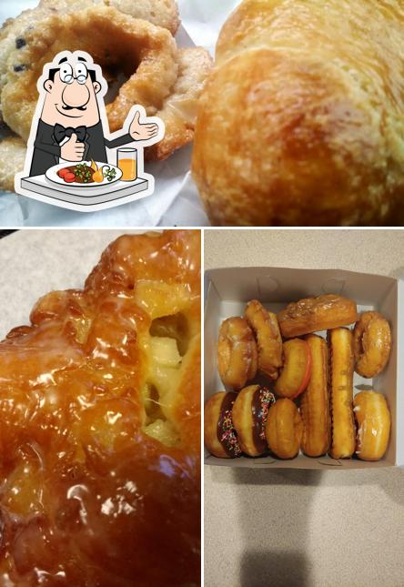 Food at Popular Donuts