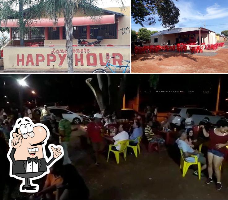 Veja imagens do interior do LANCHONETE HAPPY HOUR