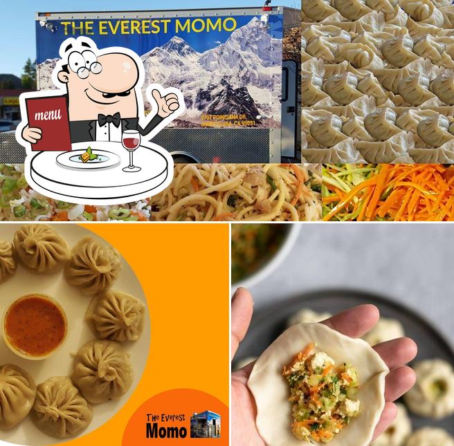 Comida en The Everest Momo