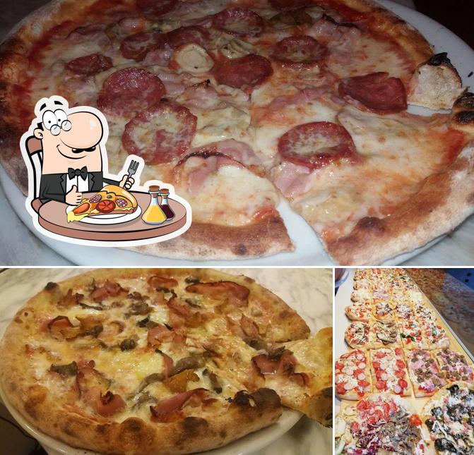 A Pizzeria D'Asporto Dalmatino, puoi provare una bella pizza