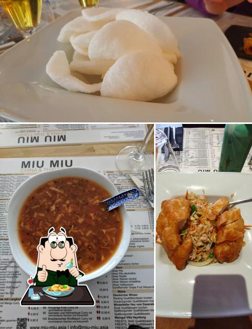 Nourriture à Miu Miu China & Thai Food