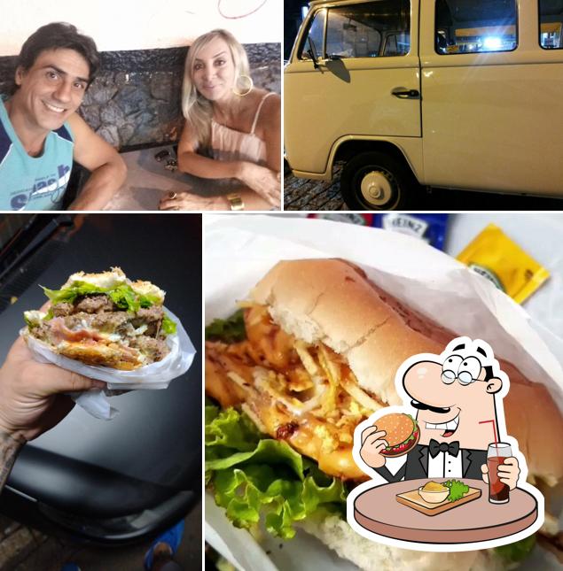 Consiga um hambúrguer no Carlinhos (Cardeal) Lanches