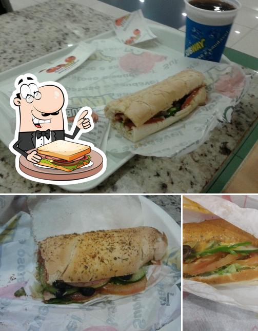 Coma um sanduíche no Subway