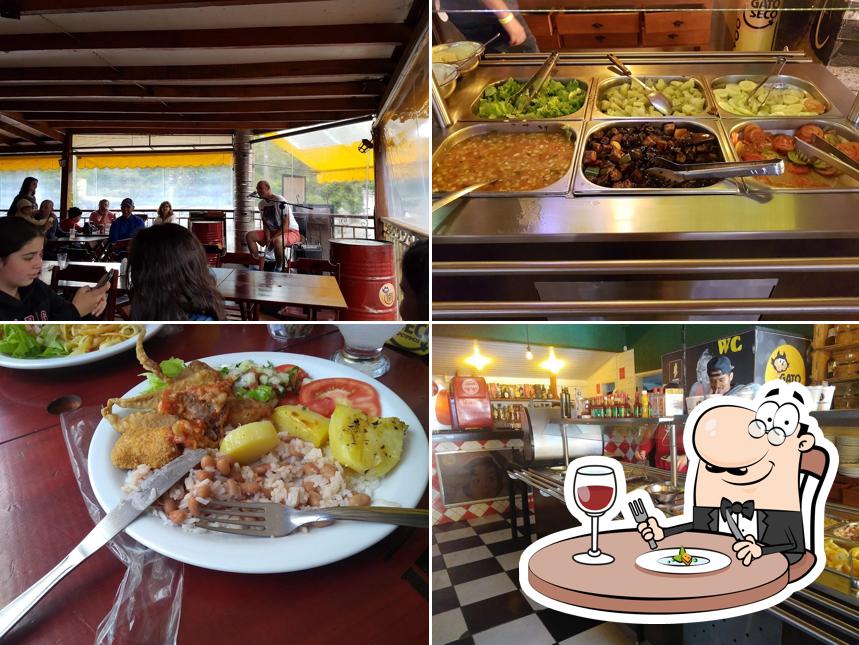 Platos en Gato Seco restaurante