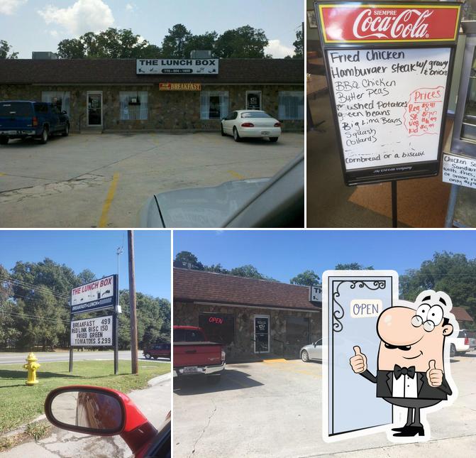 The Lunch Box in Jackson Restaurant menu and reviews