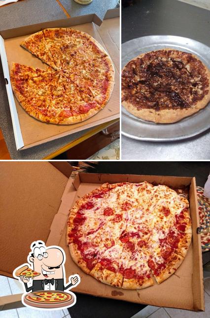 Order pizza at Bosco's Italian To Go