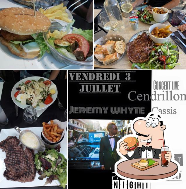 Закажите гамбургеры в "Brasserie le Cendrillon"