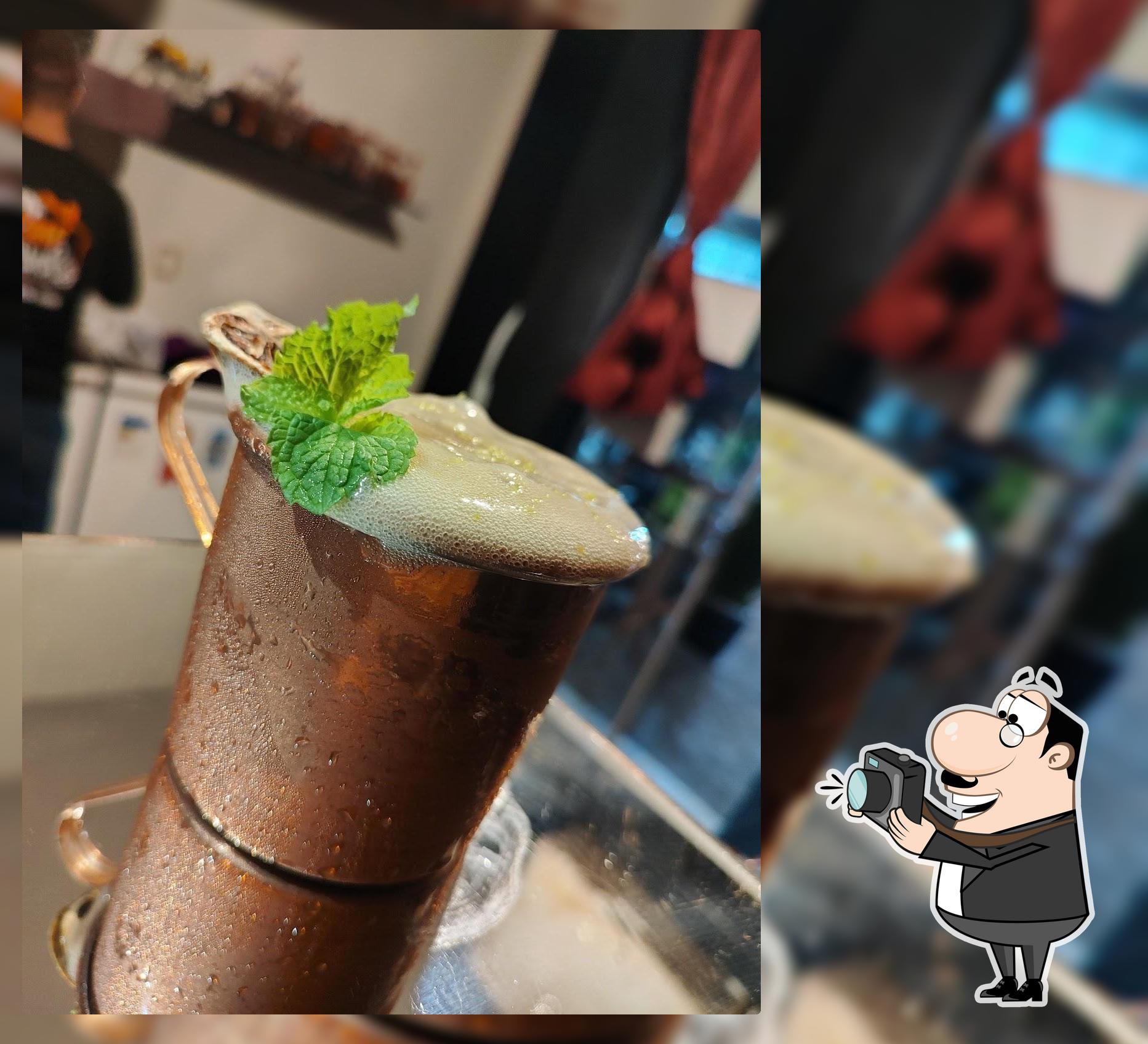 Home Drinks e Porções