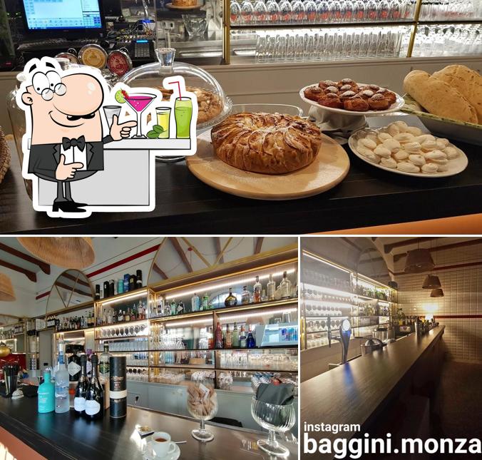 Tra le diverse cose da Dal Baggini si possono trovare la bancone da bar e cibo