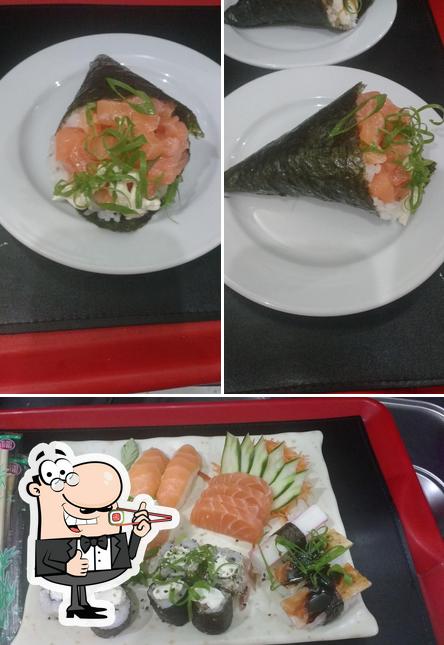 Peça diversas opções de sushi