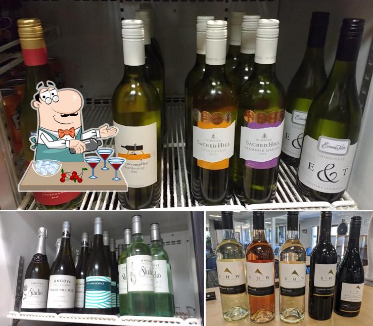 The Bundanoon Club serves alcohol
