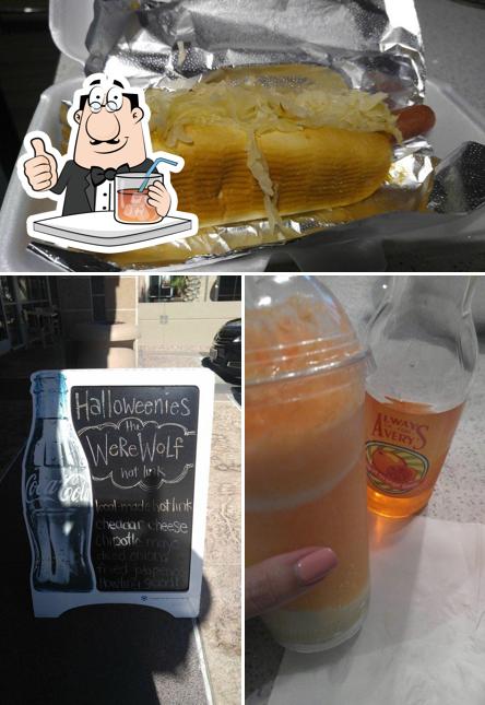 Las fotos de bebida y comida en The Steamie Weenie