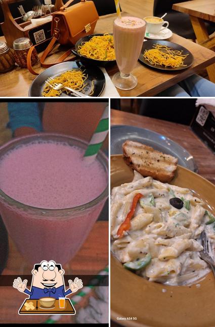 Food at Godown Cafe