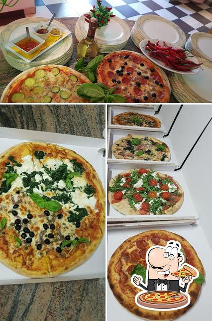 Prenez des pizzas à Gusto pizza stella d'oro