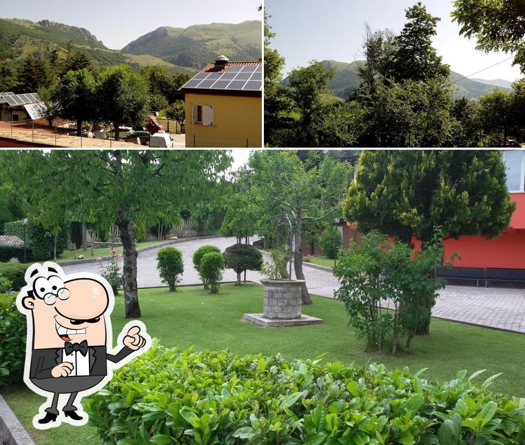 Guarda gli esterni di Hotel Ristorante Miramonti
