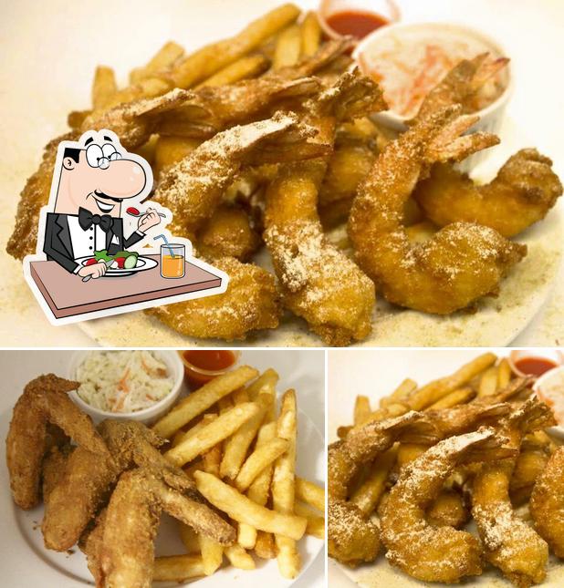 Hooks Fish & Chicken in Sumter - Restaurant menu and reviews