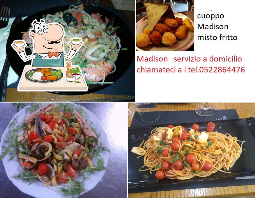 Pizzeria Ristorante Madison con posti a sedere