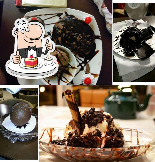 The Chocolate Room, Vadodara, Kalyan Cafe Building Restaurant reviews