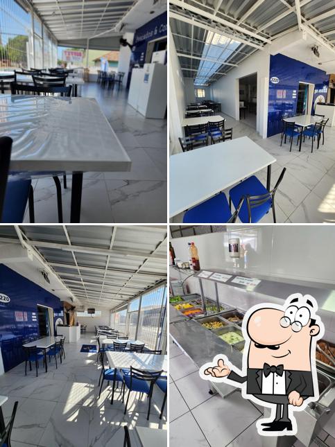 Veja imagens do interior do Family Food