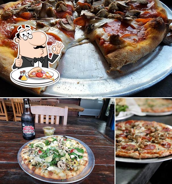 Pick pizza at Papa Lennon's