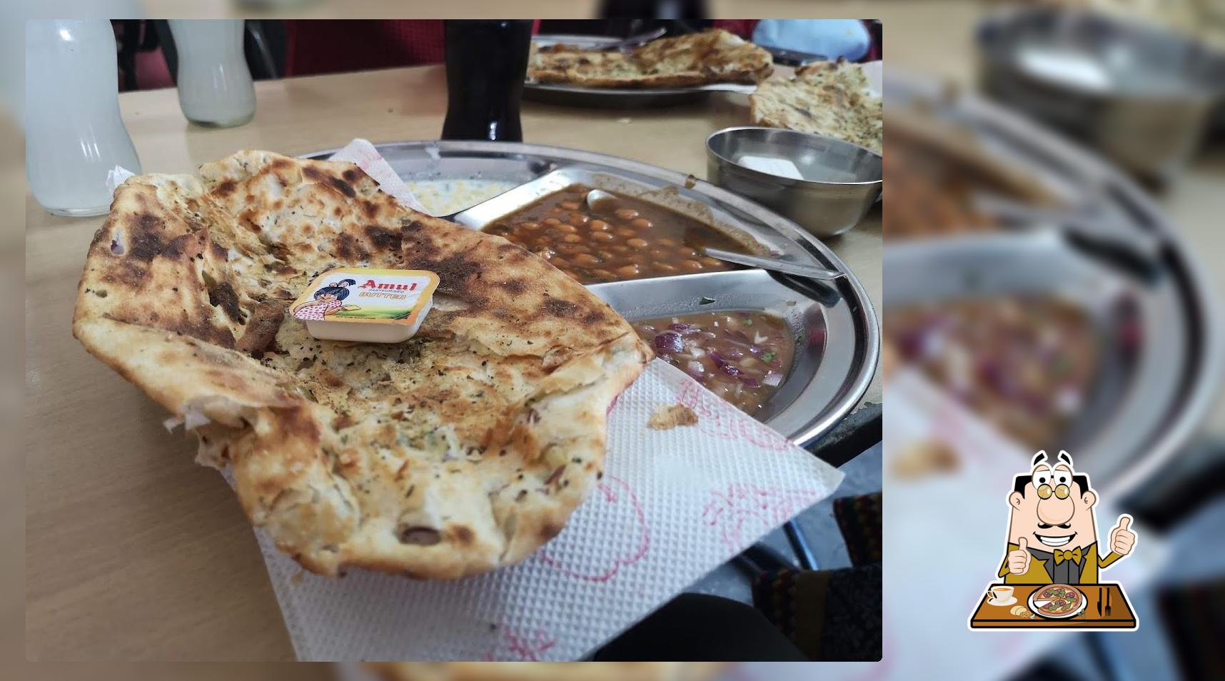 Mukerian Special Kulcha