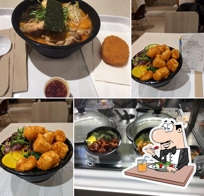 Plats à Yoi Japanese Eatery