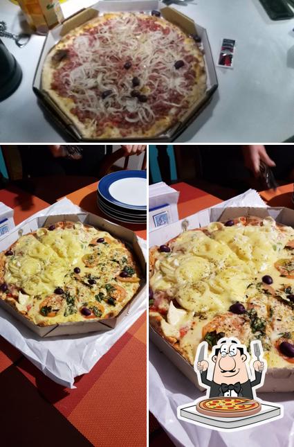 Experimente pizza no Pizzaria La Favorita