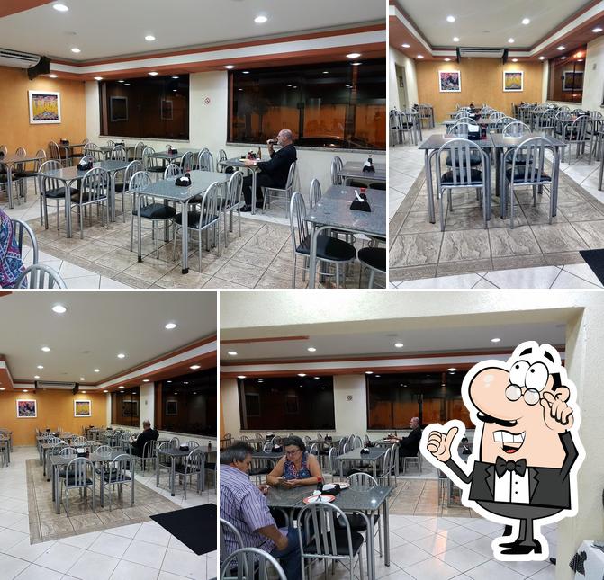 Veja imagens do interior do Restaurante Shimada