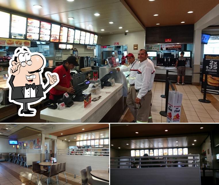 Carl's Jr., Mexicali - Restaurant menu, prices and reviews