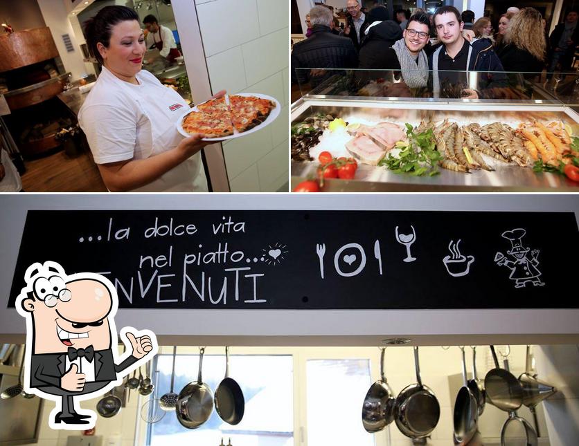 Guarda la immagine di La Piazzetta