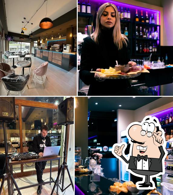 Dai un'occhiata agli interni di Gd cafè