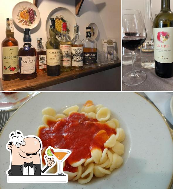 La bevanda e cibo del ristorante