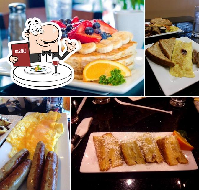 Keke's Breakfast Cafe, 1523 W New Haven Ave in West Melbourne