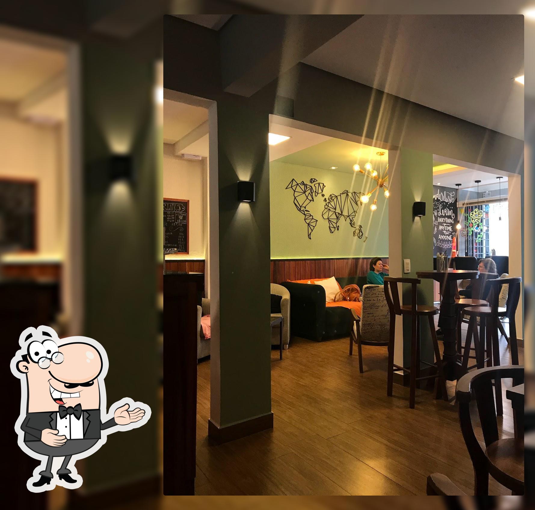 Wanderlust Café