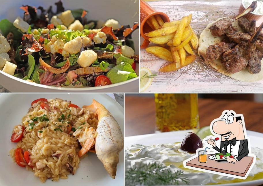 Comida em Thalassa Culinaria Grega Mediterrânea