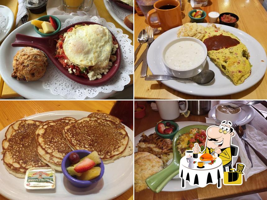 Best corned beef hash in Naples, Florida restaurants, spring 2024