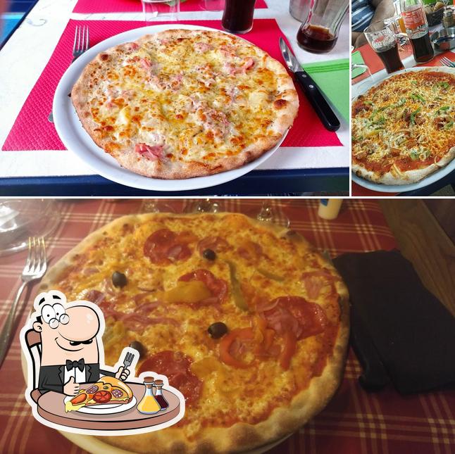 Choisissez des pizzas à Pizzeria La Squadra Montluçon