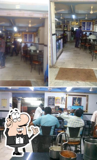 Take a seat at one of the tables at Thillai Sri Ganesh