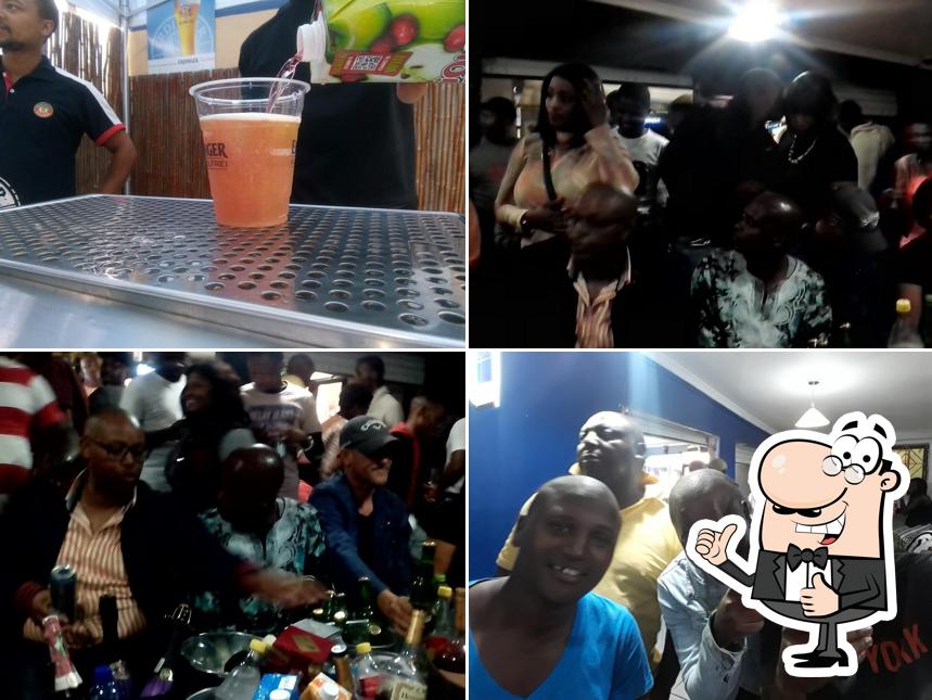 Cash' Sports Bar, Cape Town Restaurant reviews
