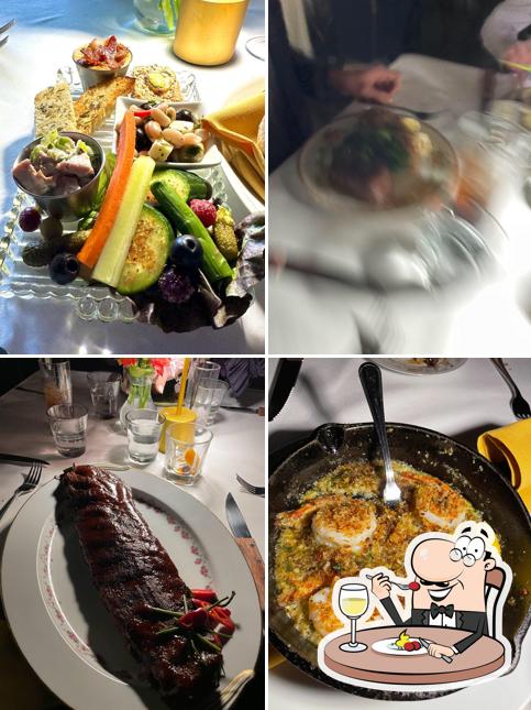 Club Carnivore & The Queen, Downers Grove Carta del restaurante y opiniones