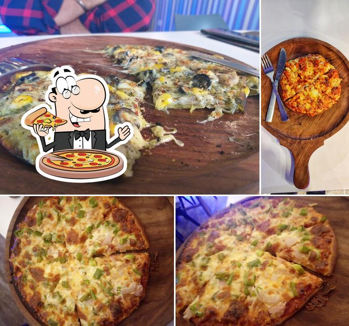 Try out pizza at Nirula's Sector 62 Noida
