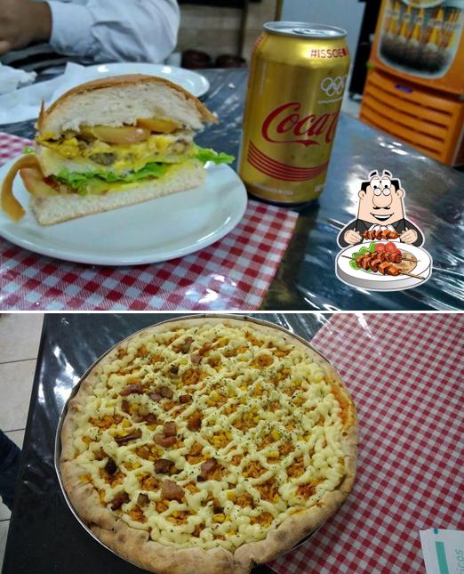 Comida em Pizzaria Ouro Do Sol